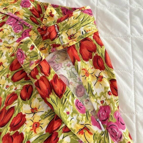 Womens Size 10 Midi Pencil Skirt 90s Style Vibrant Flower Floral Preppy Cotton - Picture 6 of 7